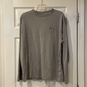 Men’s Nike Fit Dry gray long sleeve tshirt